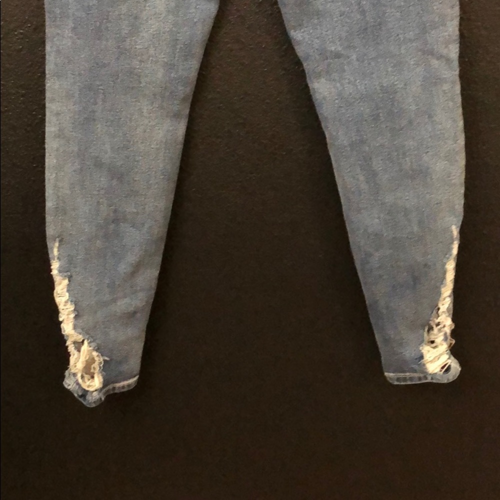 NWT Free People ‘About a Girl’ Jeans. Size 26! - Picture 7 of 8